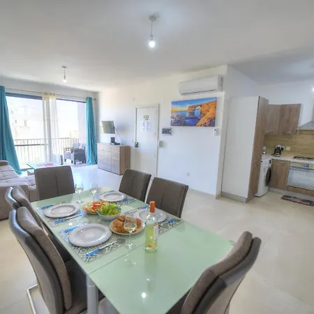 Bright And Nicely Furnished 2 Bedroom Minutes Away From Gozo Ferry Gz-jtan1-1